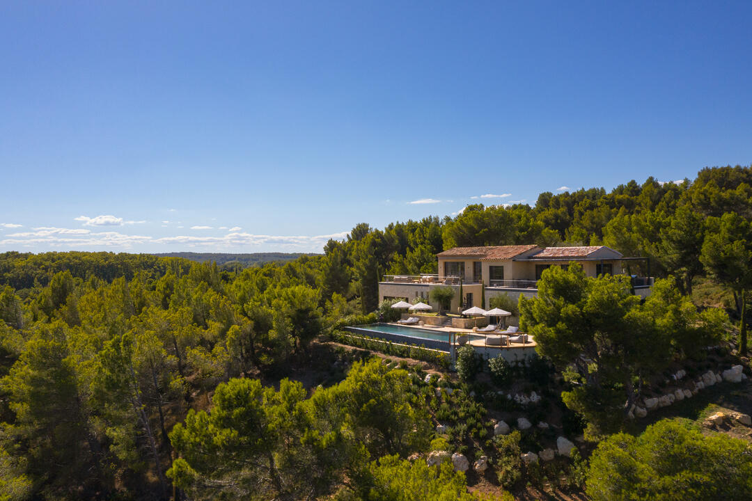 Exceptional Villa with Heated Infinity Pool in Le Paradou 7 - Villa Paradis: Villa: Exterior