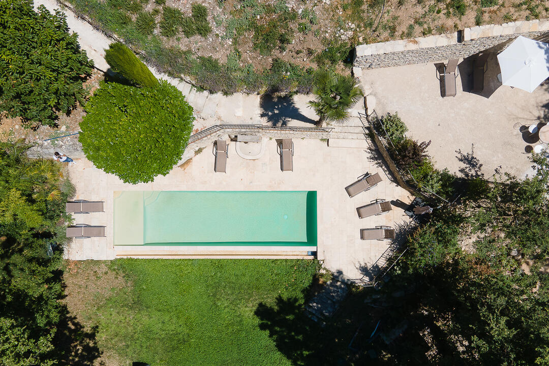 Gerenoveerde boerderij met verwarmd overloopzwembad 4 - Mas Castillon: Villa: Exterior