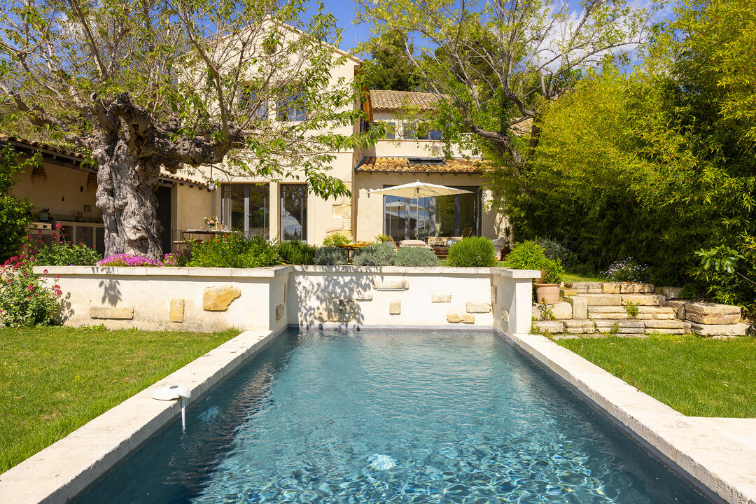 Charming house in the village of Maussane-les-Alpilles 5 - Mas de Flandrin: Villa: Pool