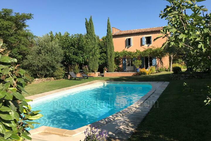 Authentieke vakantiewoning met privézwembad in de Luberon 0 - La Maison des Vignes: Villa: Pool
