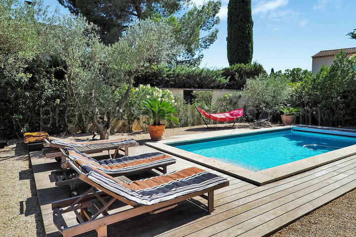 Charming house in the Provençal village of Paradou 2 - Maison Aubert: Villa: Pool
