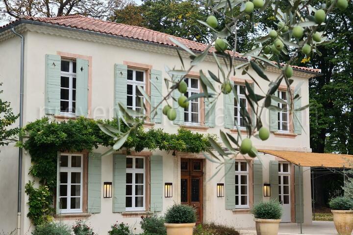 18th century bastide in the countryside 2 - La Maison Bourgeoise: Villa: Exterior