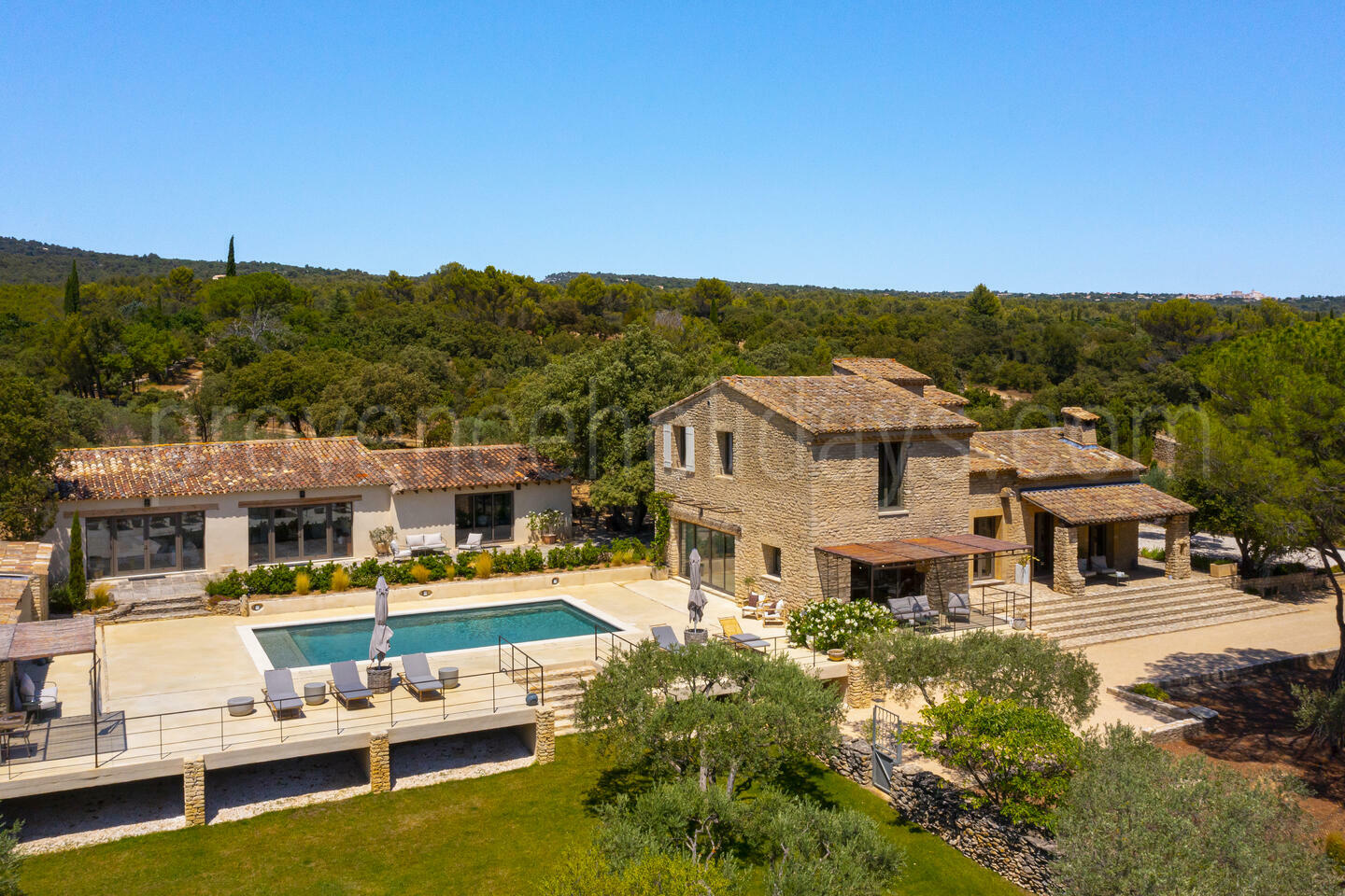 Prachtige villa met schitterend uitzicht in Gordes 1 - Escapade en Luberon: Villa: Exterior