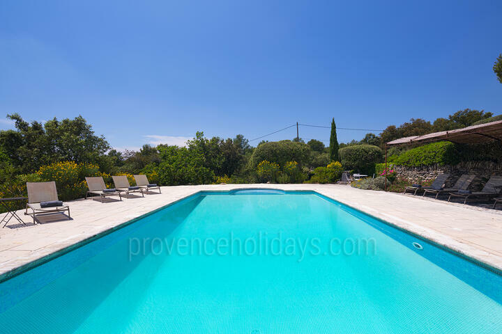 Luxury Property with Heated Pool and Tennis Court in Gordes 2 - Mas de Gordes: Villa: Pool