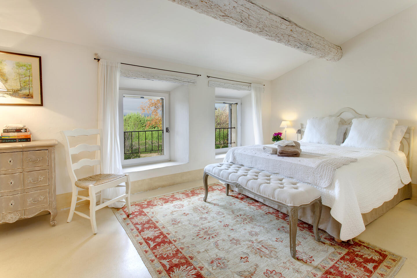 6 - Mas Bonnieux: Villa: Bedroom