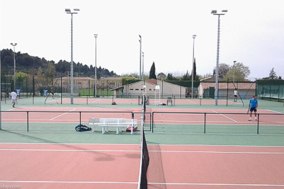 Buitensport in Pernes-les-Fontaines