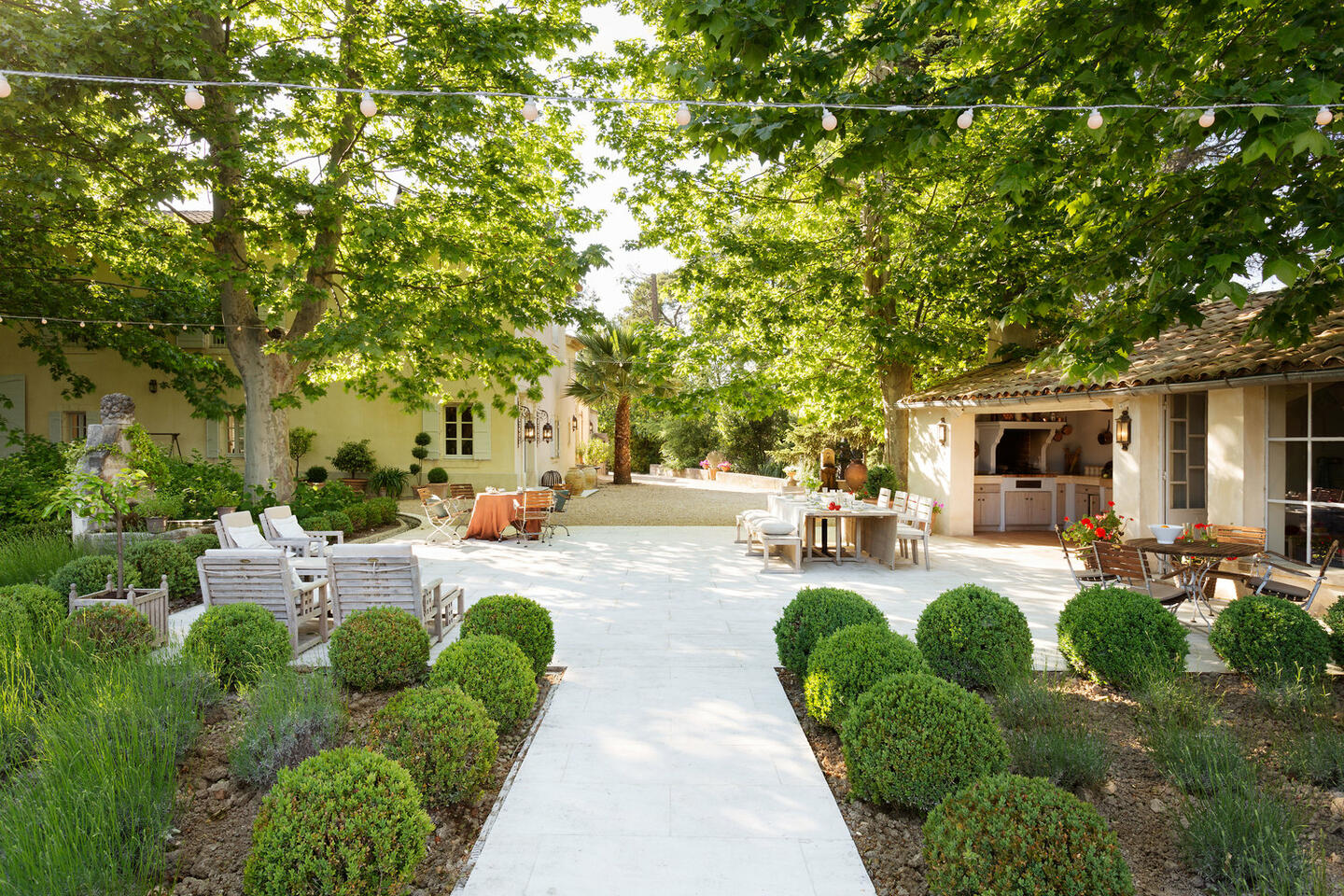 19 - Eden Provençal: Villa: Exterior