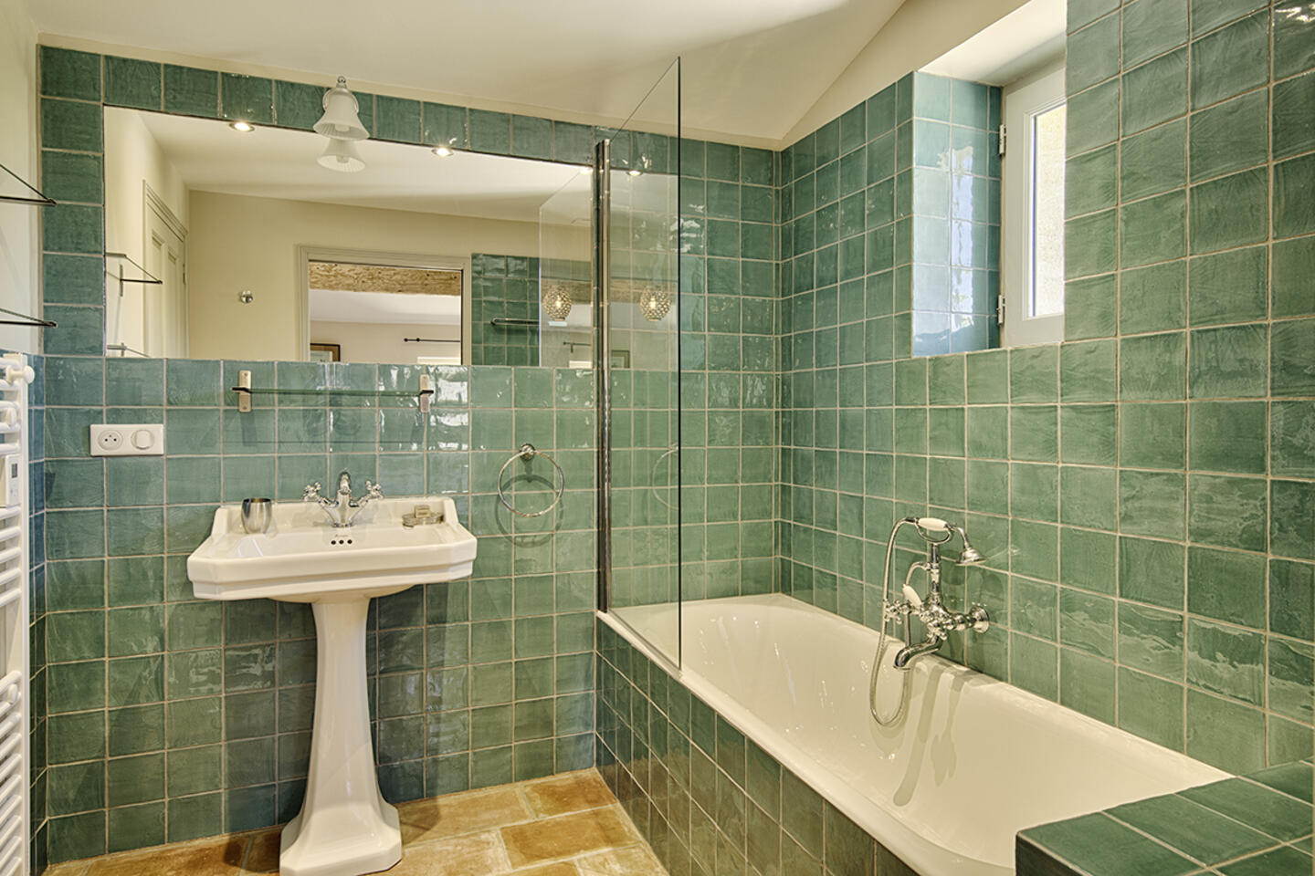 33 - Maison Eygalières: Villa: Bathroom