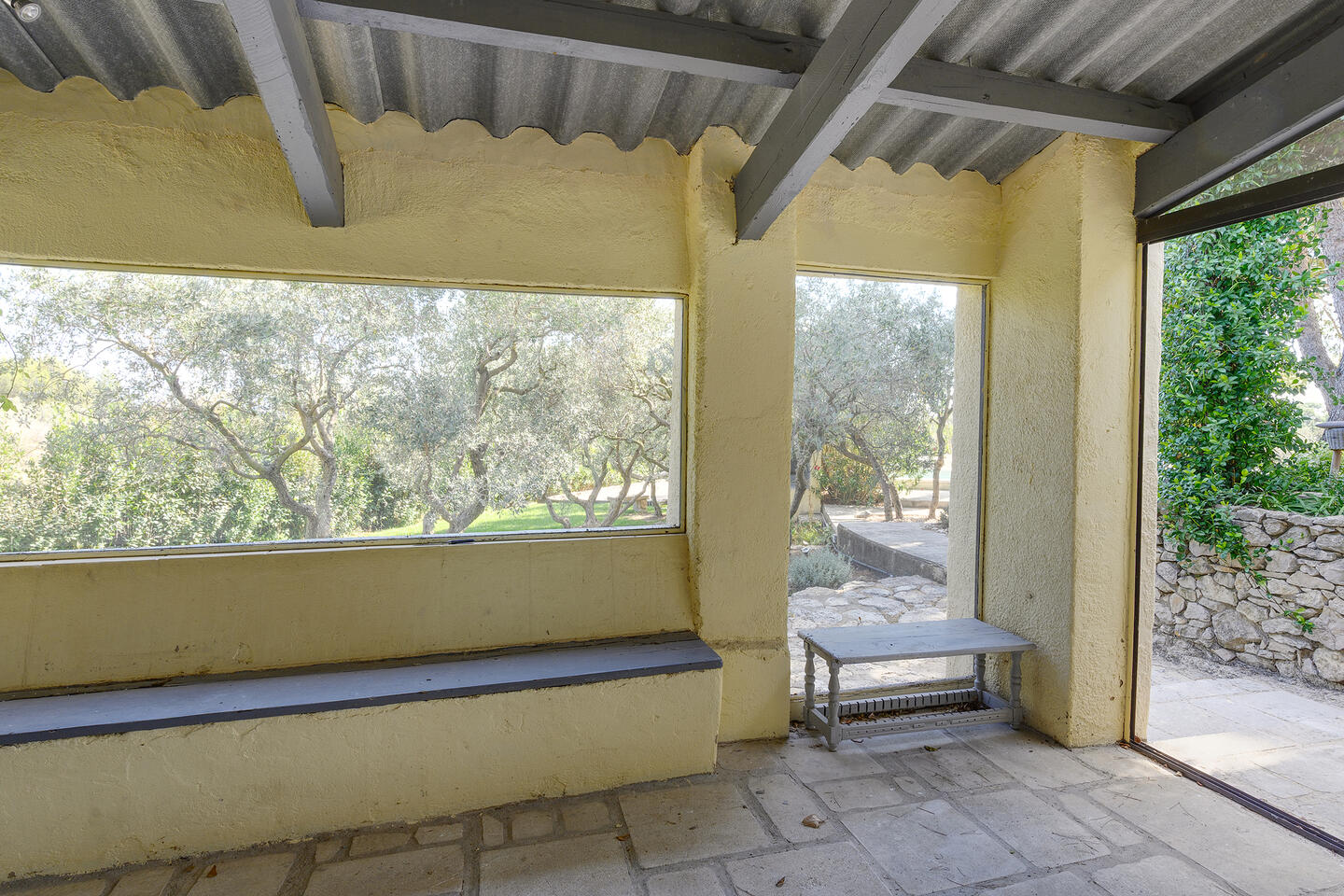 73 - Le Mas des Olives: Villa: Exterior