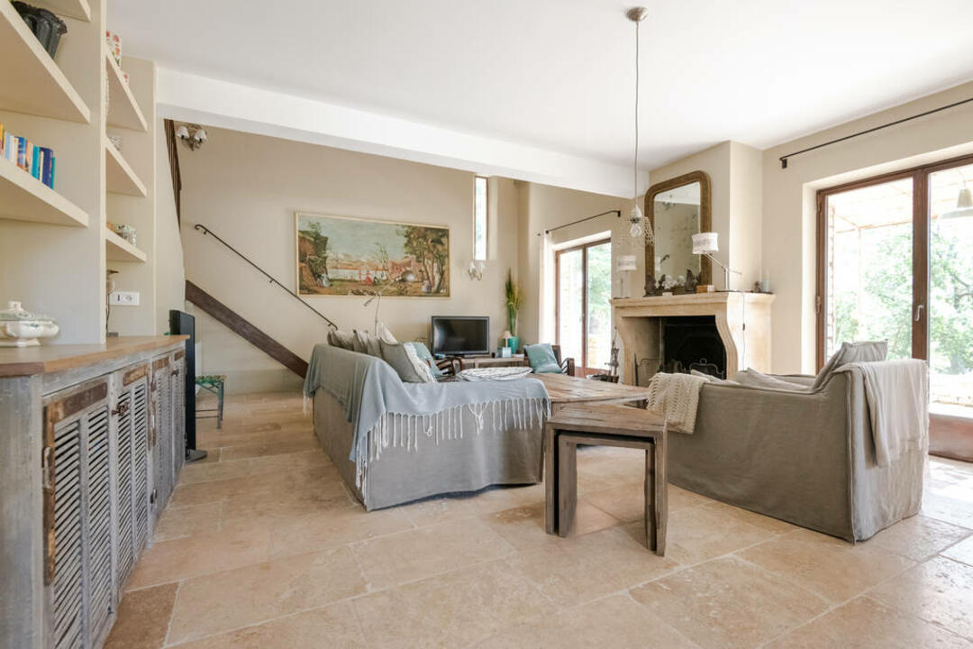 Location de vacances de luxe avec piscine chauffée près de Gordes 6 - Mas Provence: Villa: Interior