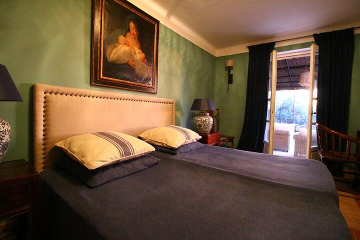 22 - Mas Azur: Villa: Bedroom