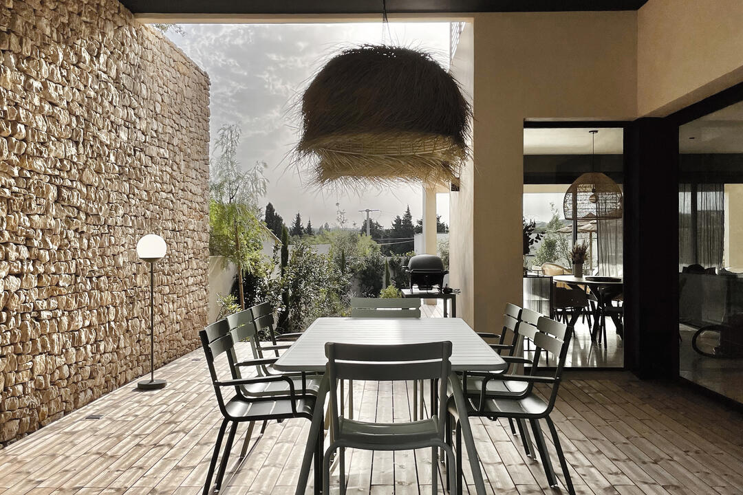 Brandneue Luxusvilla mit zeitgenössischem Design 5 - Le Magnolia: Villa: Exterior