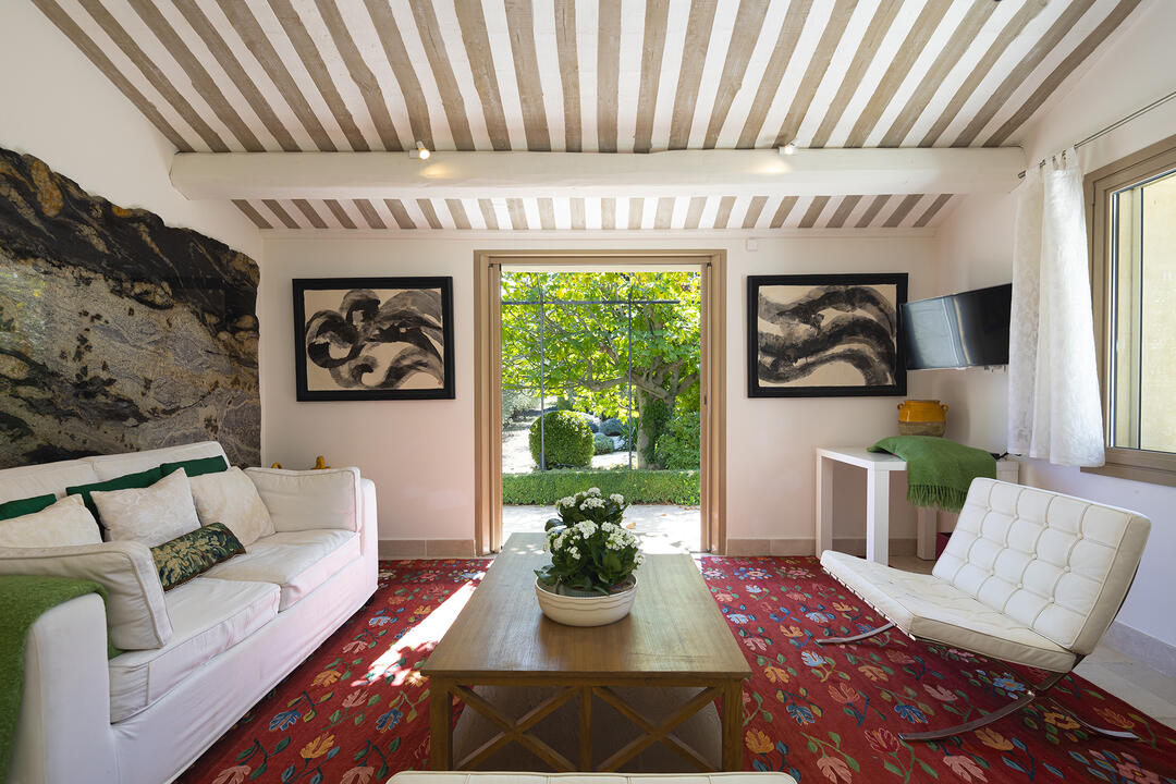 Moderne Villa mit beheiztem Pool und Klimaanlage 7 - La Villa des Oliviers: Villa: Interior