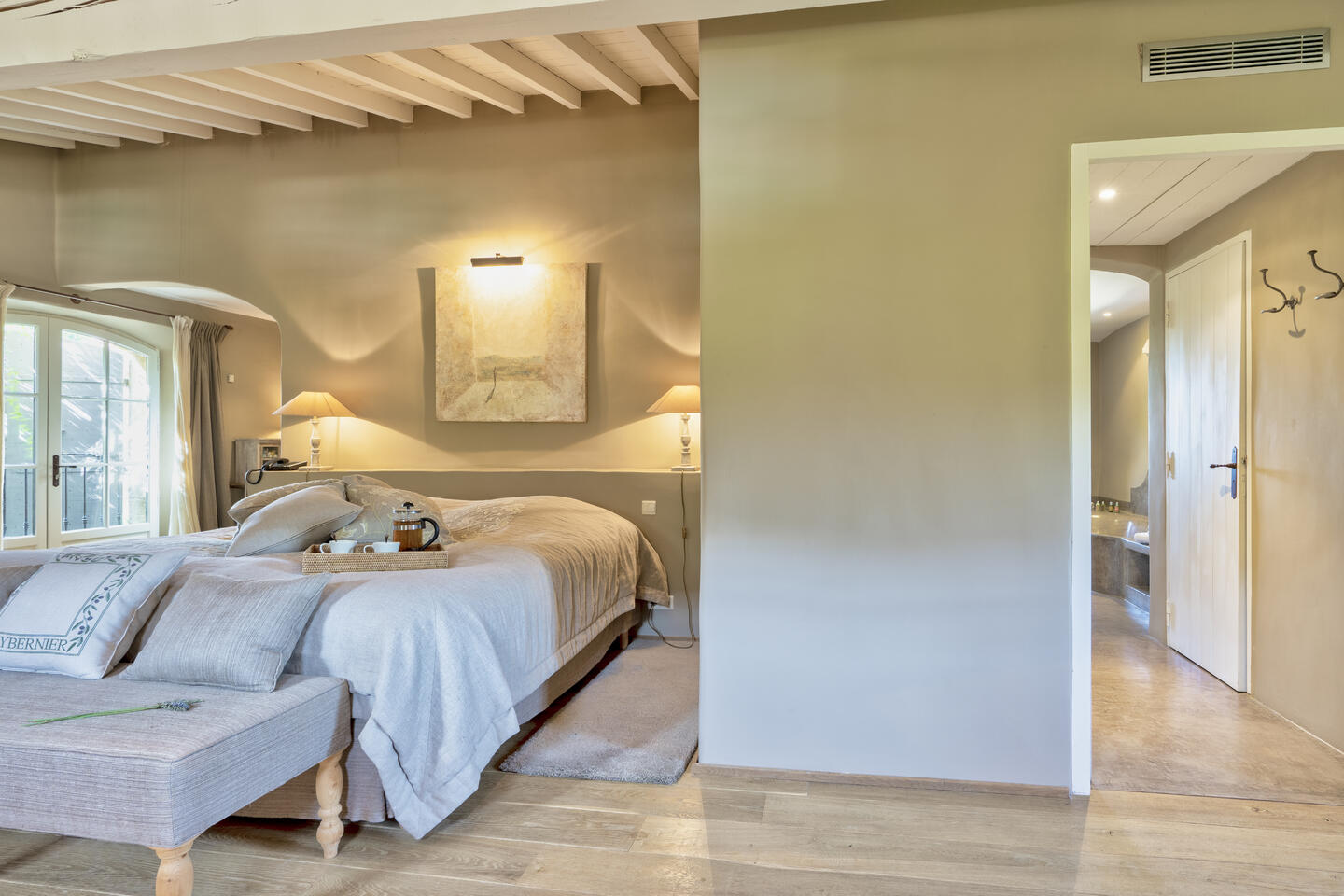 49 - Domaine de la Sainte Victoire: Villa: Bedroom