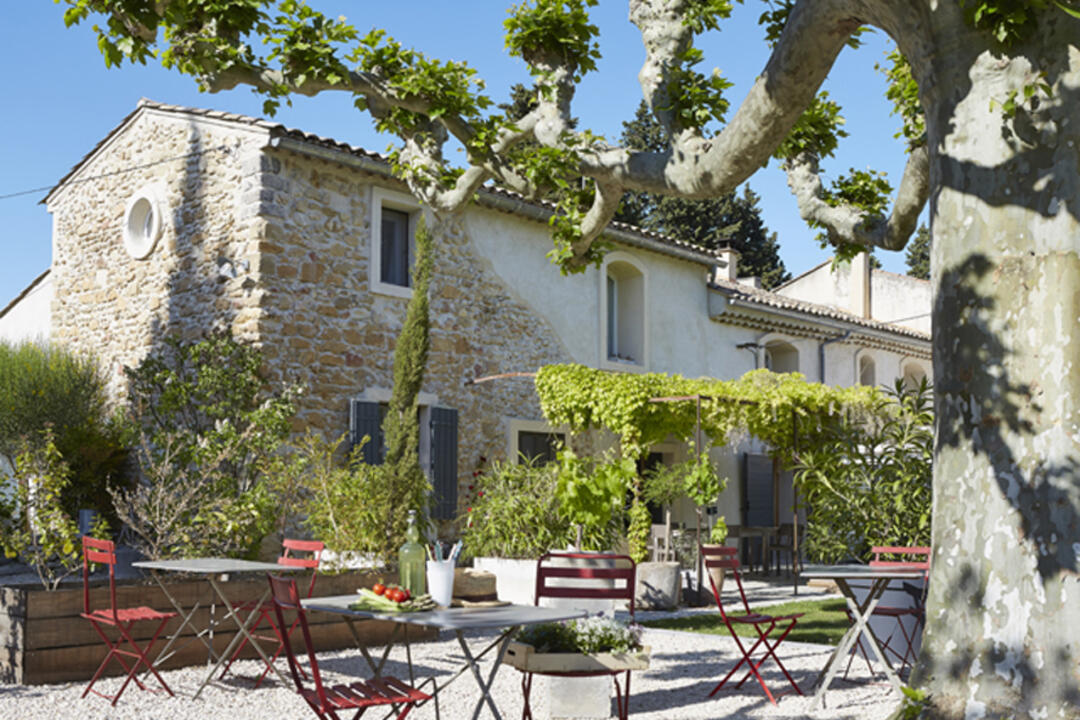 Pet-Friendly Holiday Rental with Pool House 6 - Maison Sarrians: Villa: Exterior