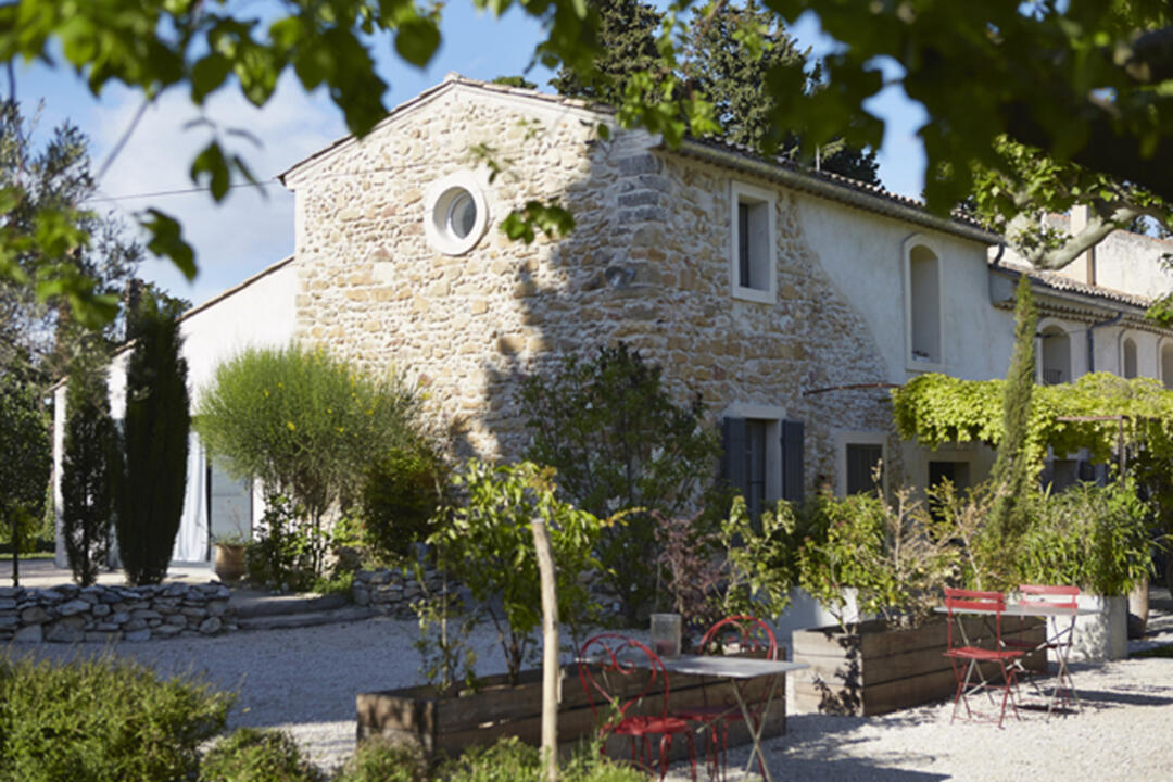 Haustierfreundliche Ferienwohnung mit Poolhaus 5 - Maison Sarrians: Villa: Exterior