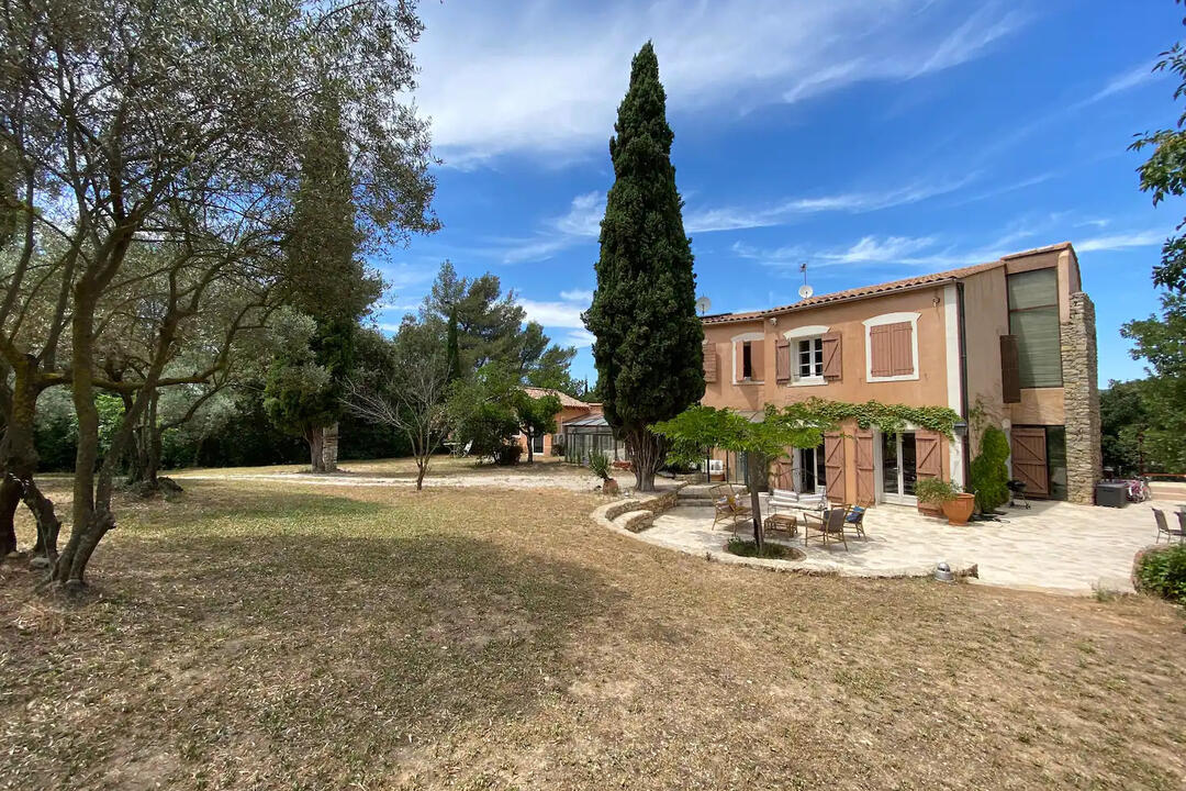 Villa met twee jacuzzi's dicht bij Aix-en-Provence 7 - Villa La Pinède: Villa: Exterior
