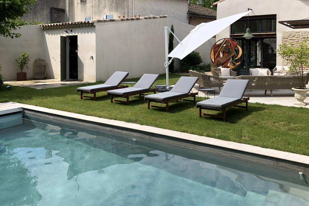 Renovierte Ferienwohnung mit Klimaanlage in Maillane 5 - Mas de Maillane: Villa: Pool