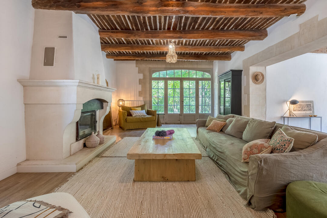 Atemberaubendes Bauernhaus mit Klimaanlage in den Alpilles 4 - Le Mas des Figues: Villa: Interior - Wohnzimmer
