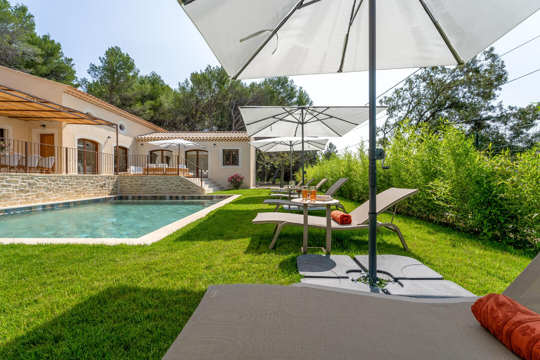 Familienfreundliche Villa in der Nähe von Lourmarin, mit Klimaanlage und beheiztem Pool 4 - Villa Félicité: Villa: Exterior
