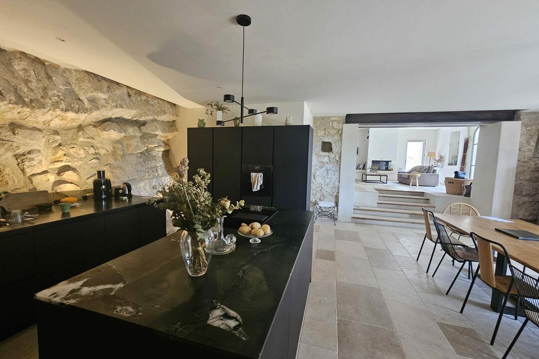 Location de vacances aux Baux-de-Provence 7 - Mas des Roches: Villa: Interior