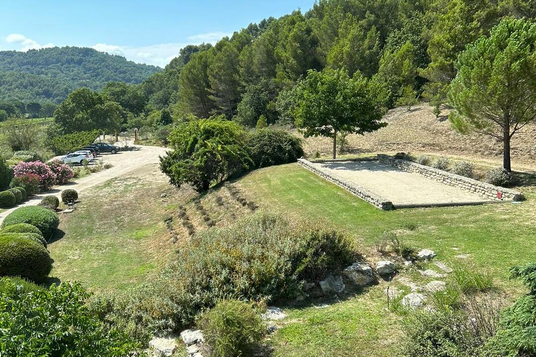 Magnifique propriété en campagne de Ménerbes, avec vue panoramique et oliveraie 6 - Mas Vernet: Villa: Exterior