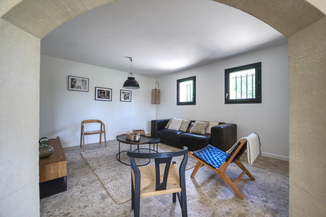 Charming house in the Provençal village of Paradou 7 - Mazet du Paradou: Villa: Interior