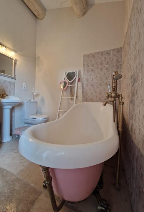 18 - La Roque sur Pernes: Villa: Bathroom - Bathroom 2