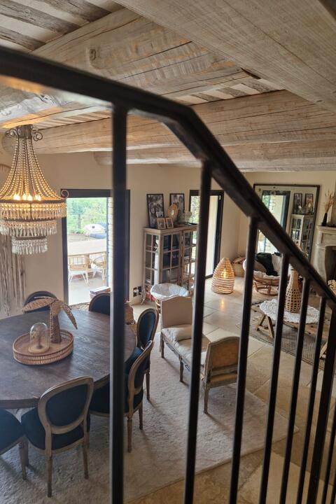 11 - La Roque sur Pernes: Villa: Interior - Living Room - Main House