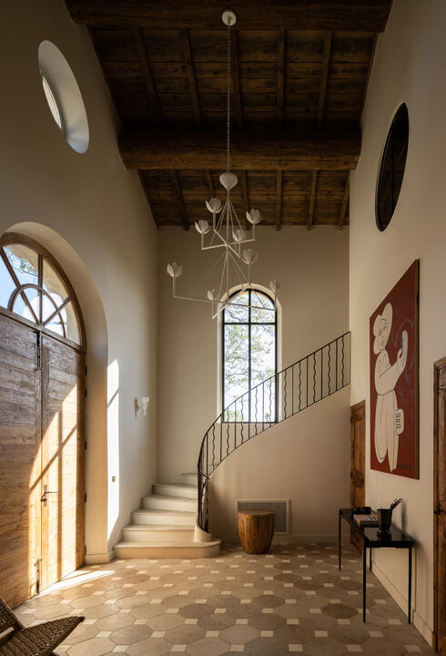 20 - Mas Chabaud: Villa: Interior