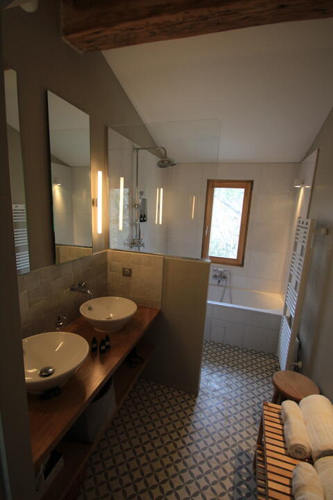 20 - Hameau des Cèdres: Villa: Bathroom