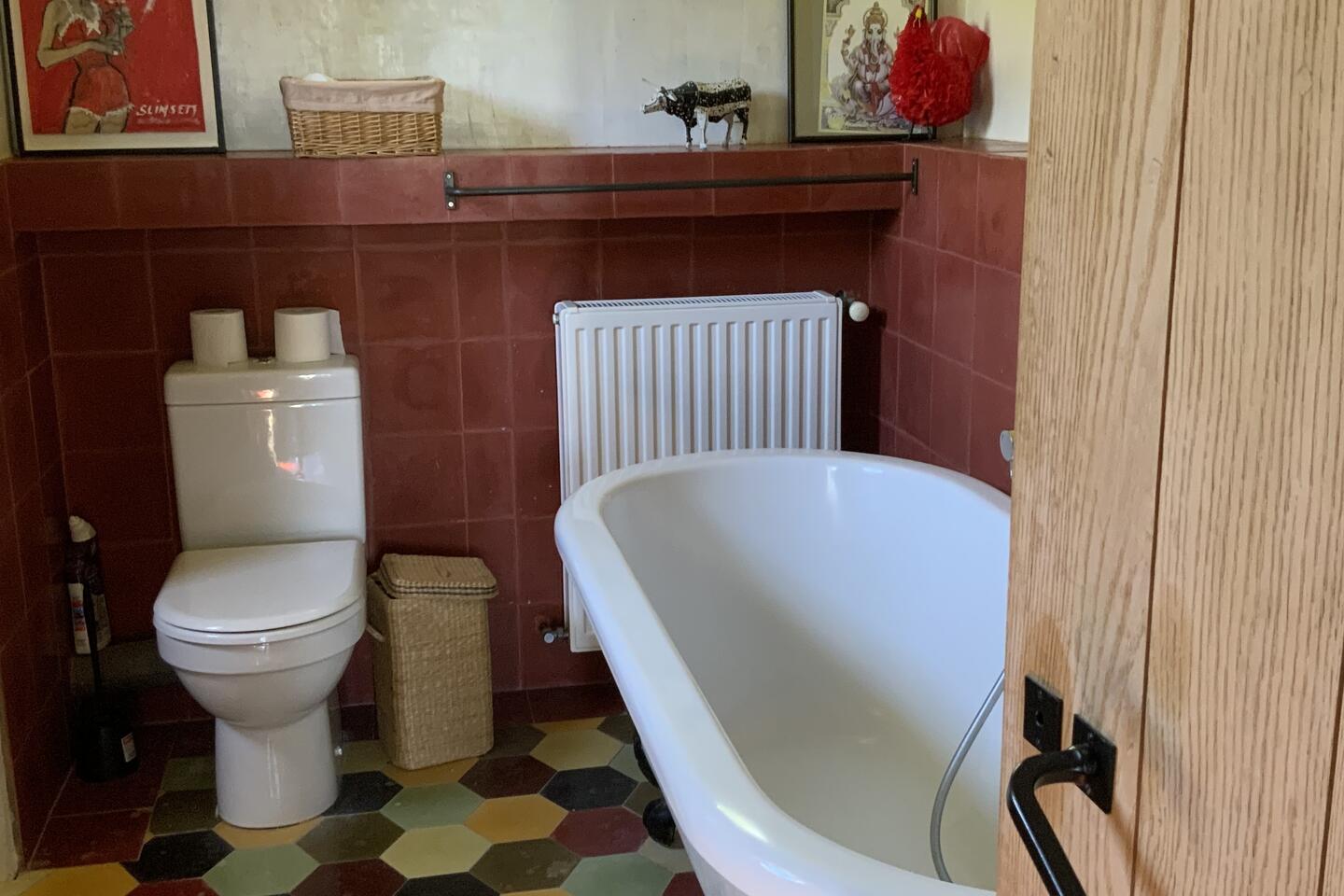 20 - Maison Mouriès: Villa: Bathroom