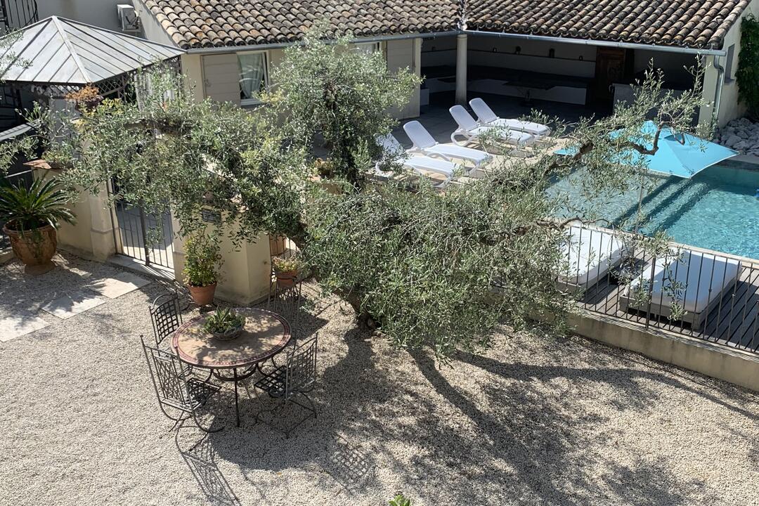 Location de vacances en Provence 7 - Mas de Mazette: Villa: Exterior
