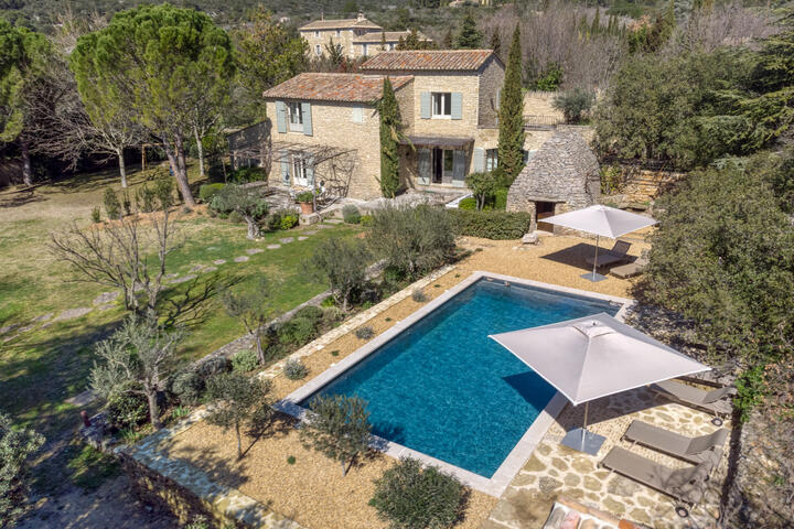 Mas in de Provence voor 6 personen met verwarmd zwembad