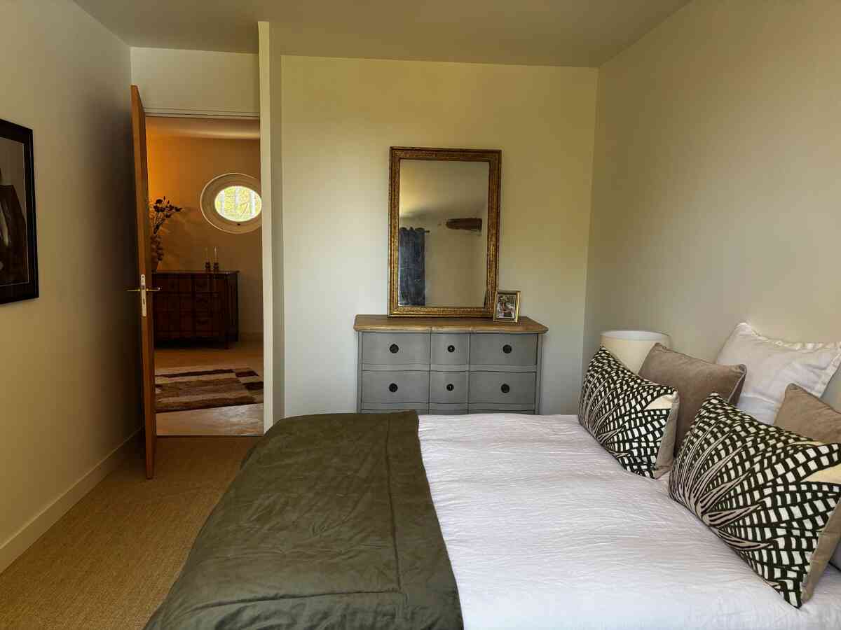 37 - Exceptional, renovated stone farmhouse: Villa: Bedroom