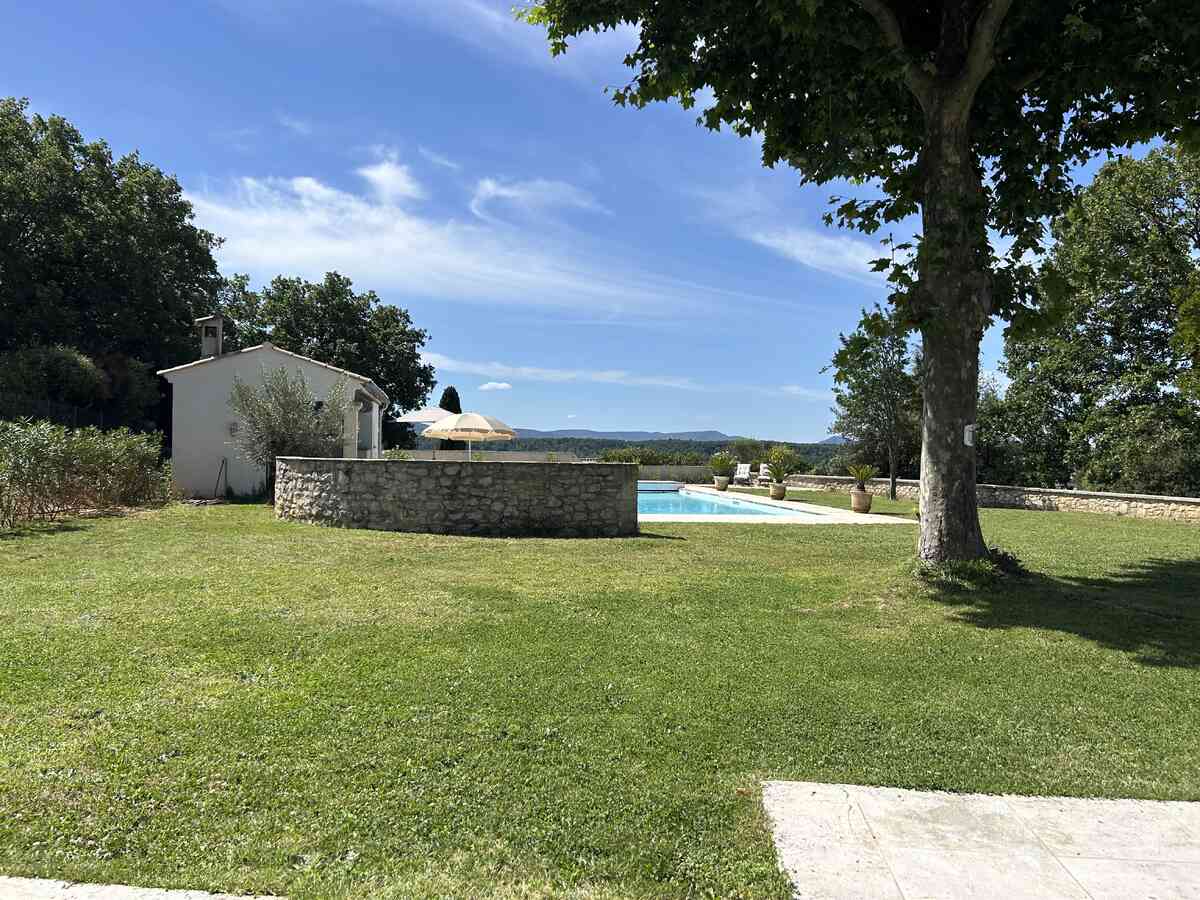 43 - Exceptional, renovated stone farmhouse: Villa: Exterior