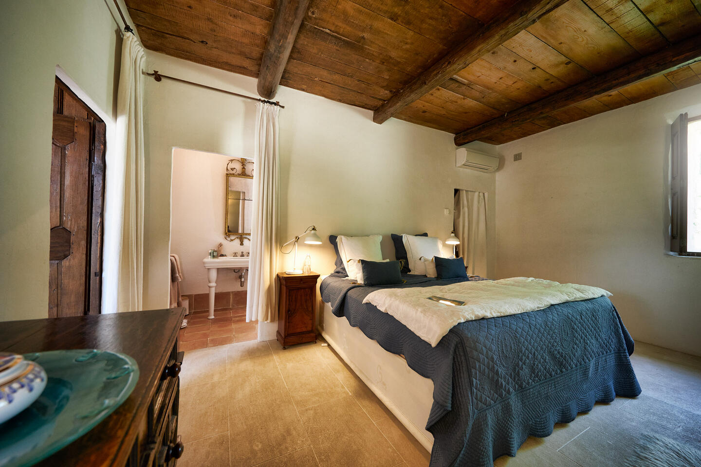 115 - Domaine de Luberon: Villa: Bedroom