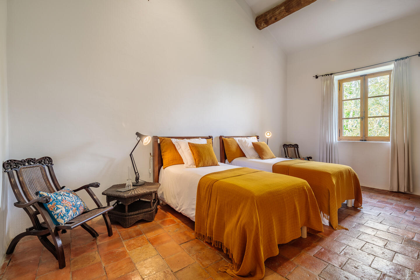 97 - Domaine de Luberon: Villa: Bedroom