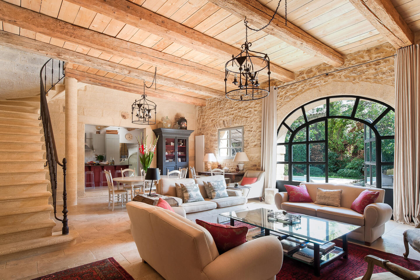 3 - Mas Pont-du-Gard: Villa: Interior