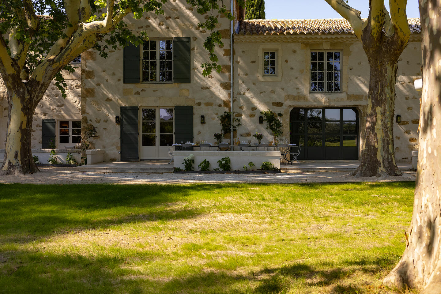 31 - Bastide Mouriès: Villa: Exterior