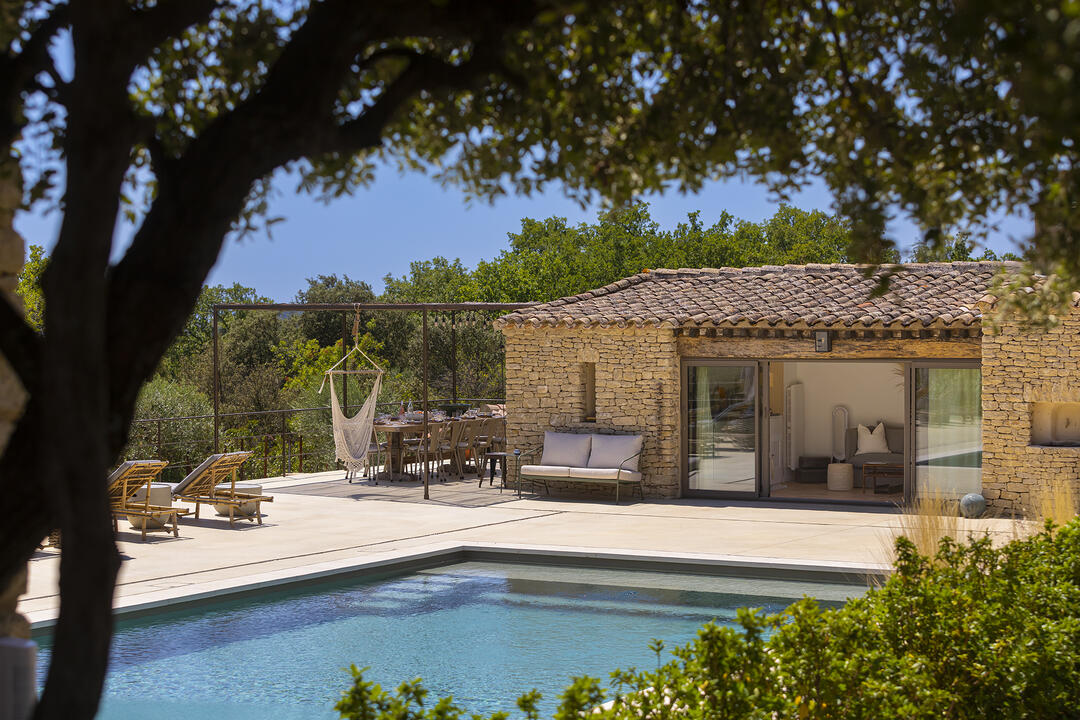 Schöne Villa mit hervorragender Aussicht im Gordes 7 - Escapade en Luberon: Villa: Pool