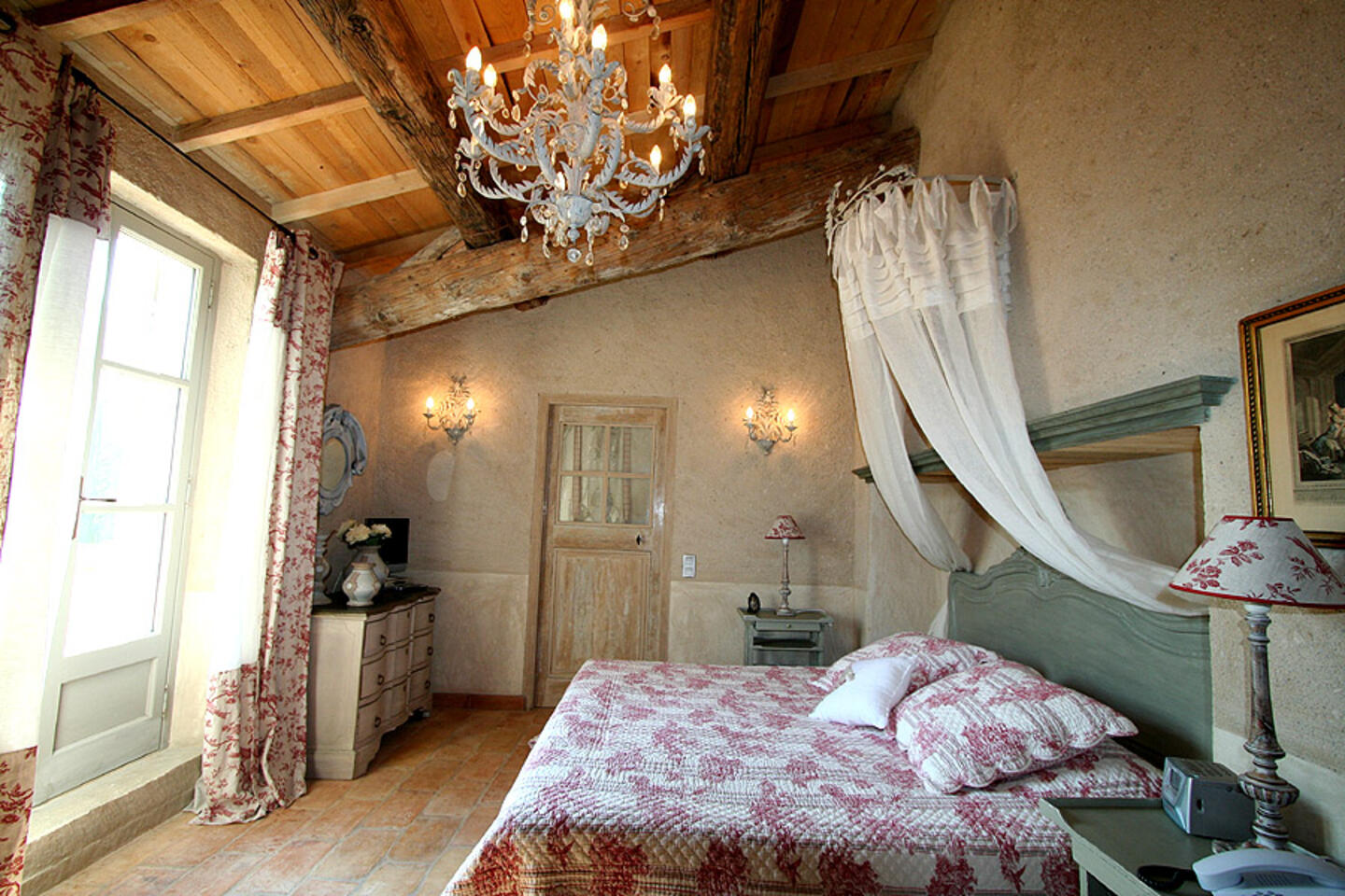 29 - Le Mas des Lavandes: Villa: Bedroom