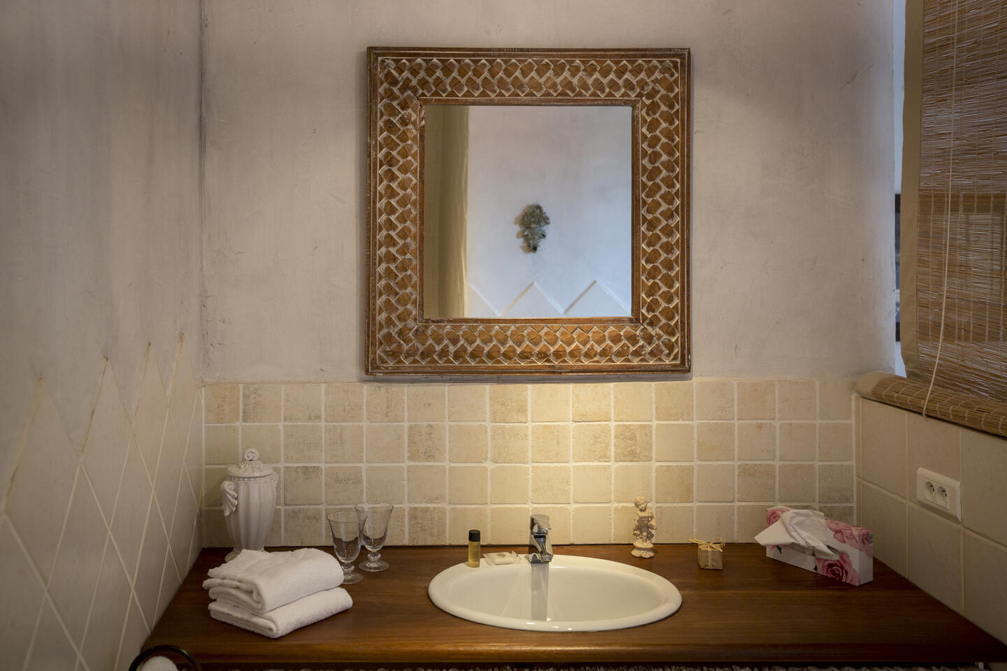 26 - Mas de Mazette: Villa: Bathroom