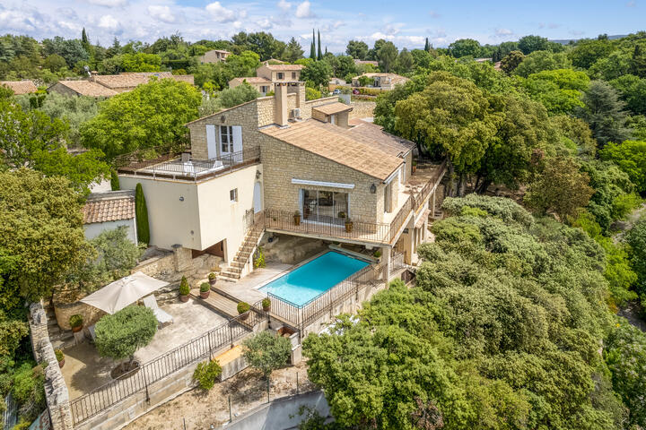 Beautiful villa with a private pool near the Mont Ventoux