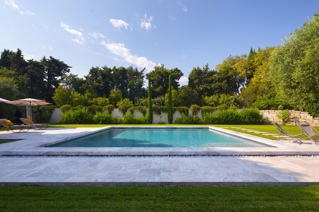Bauernhaus mit Klimaanlage in der Nähe von Saint-Rémy 5 - Mas Van Gogh: Villa: Pool