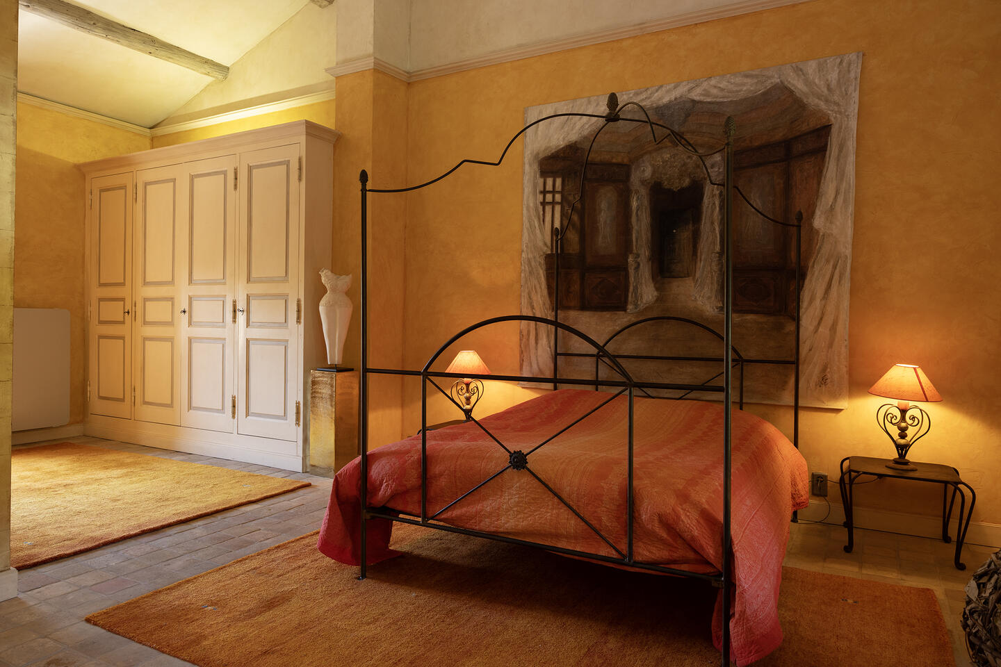 35 - Pine Lodge: Villa: Bedroom