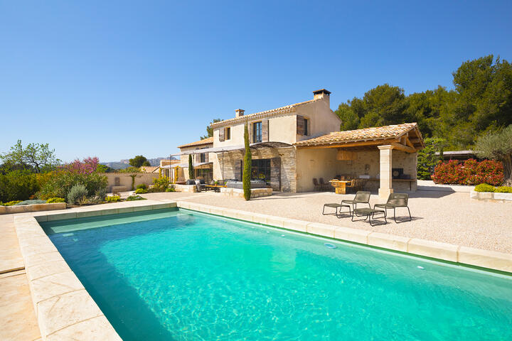 40 - Mas de Provence: Villa: Pool
