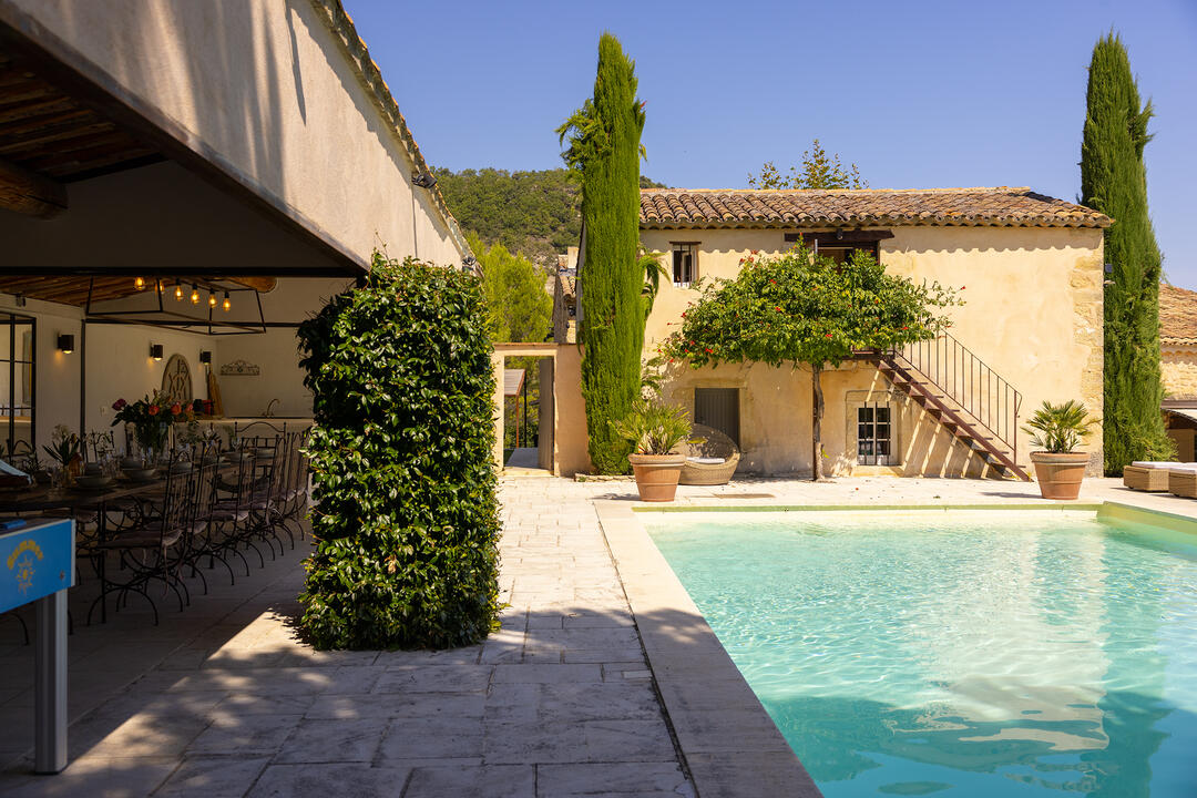 Herrliches Anwesen in der Landschaft von Viens, mit Panoramablick 6 - Combe des Fougères: Villa: Pool