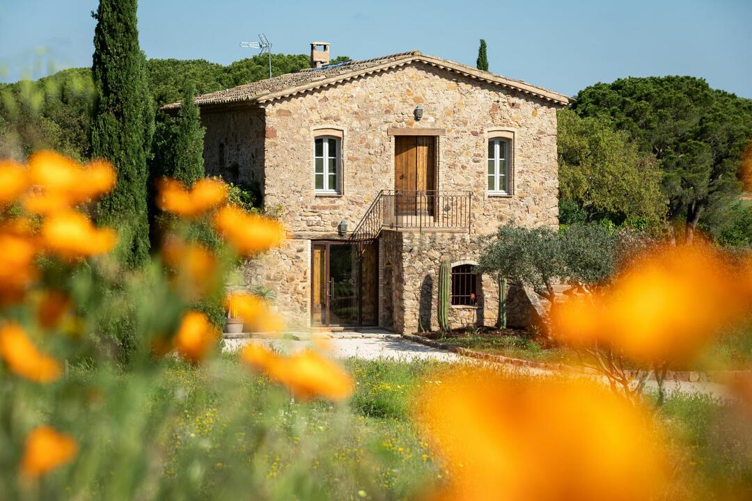 Two Independent Holiday Rentals with Two Private Pools 5 - Domaine de Vidauban: Villa: Exterior