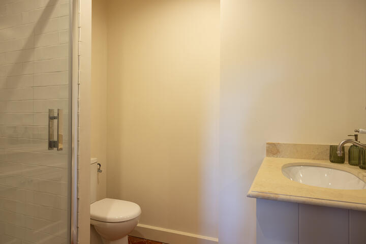 40 - Bastide Mouriès: Villa: Bathroom